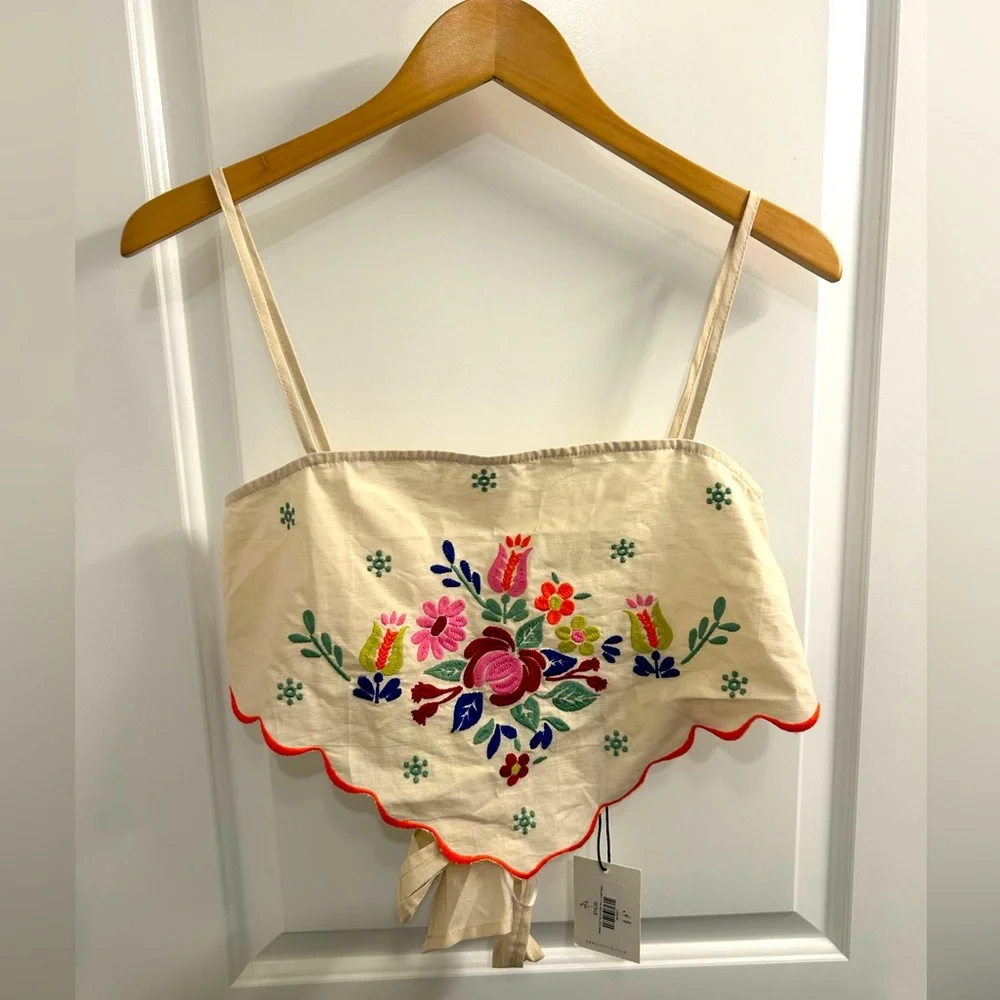 Boutique Embroidered Linen 2 Piece Set - Picture 4 of 9